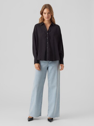 VERO MODA Blouse 'QUEENY' in Zwart