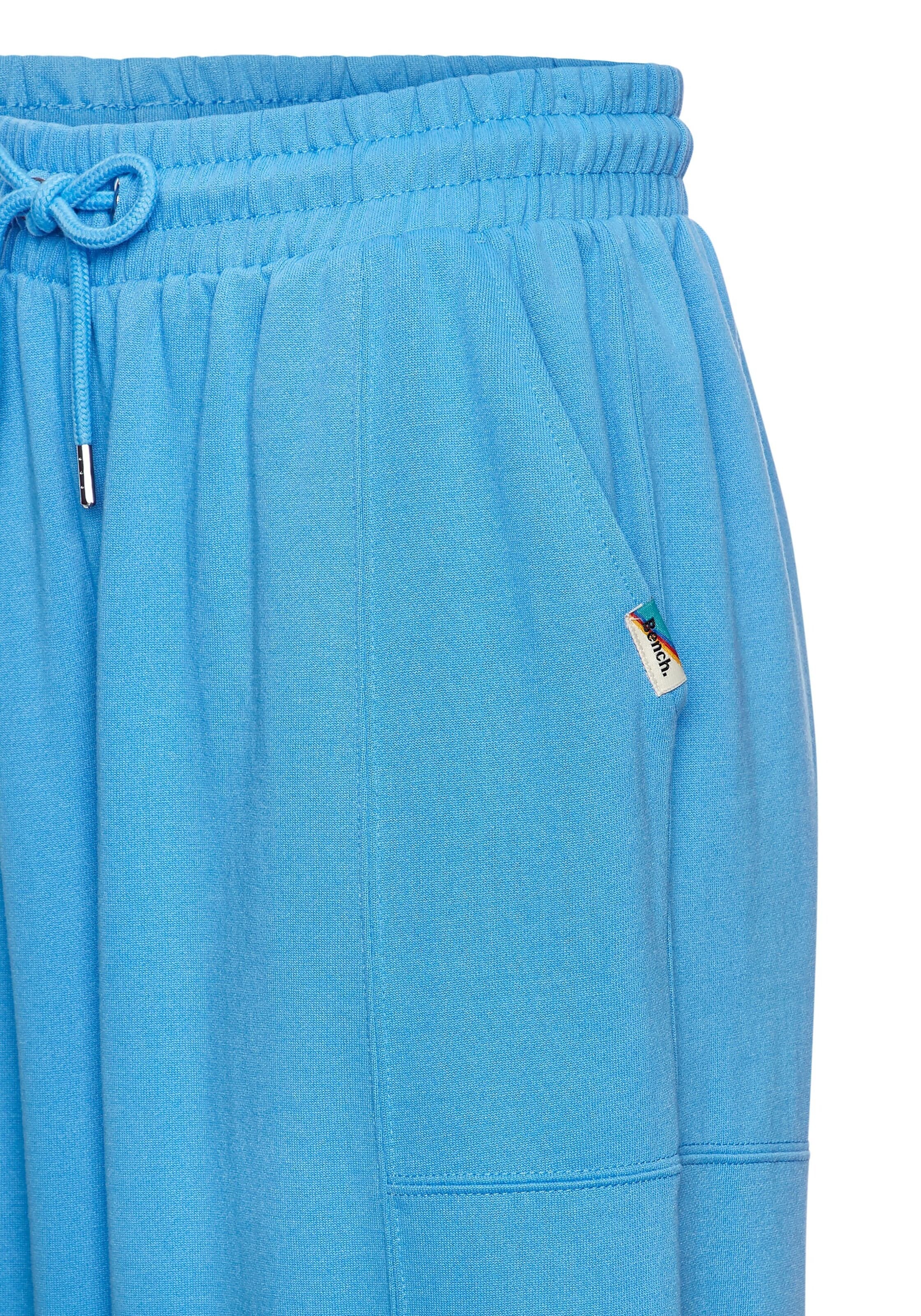 Effilé Pantalon BENCH en bleu