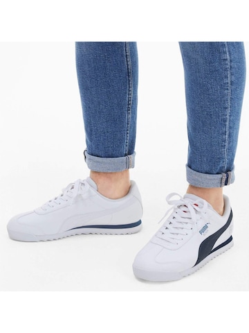 Scarpa sportiva 'Ferrari Style Roma' di PUMA in bianco: frontale