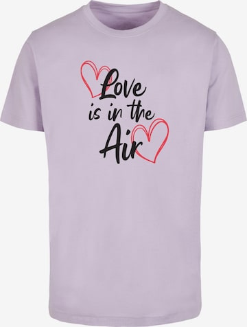 Merchcode Shirt 'Valentines Day - Love is in the Air' in Lila: voorkant