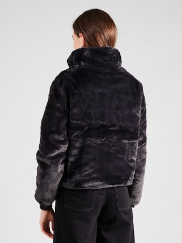 JDY Jacke in Schwarz