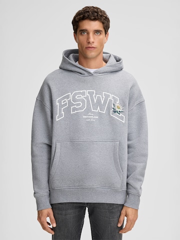 Sweat-shirt 'Heath' STRELLSON en gris : devant