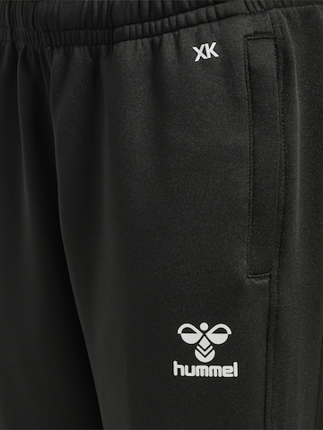 Hummel Slimfit Sportbroek in Zwart