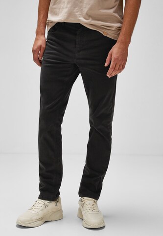 Street One MEN Slim fit Pants in Black: front