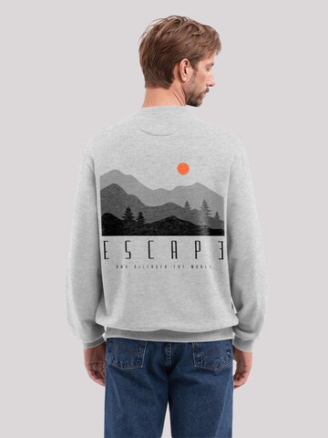 Sweat-shirt 'Escape Discover the World Forest Landscape' F4NT4STIC en gris