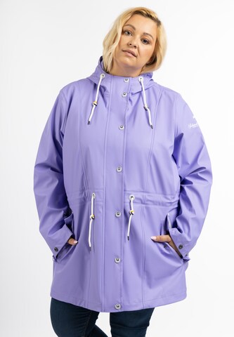 Schmuddelwedda Raincoat in Purple: front