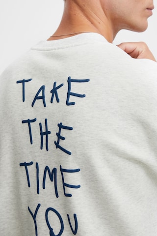 Sweat-shirt !Solid en gris