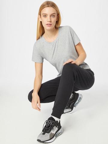 NIKE Sportshirt 'ONE' in Grau