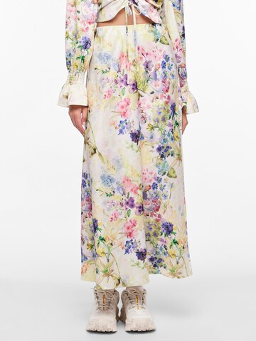 PIECES Skirt 'PCMari' in White: front