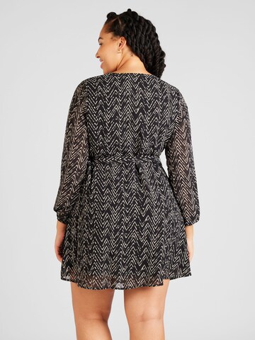 Robe 'Louisa' ABOUT YOU Curvy en noir