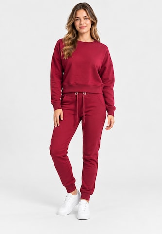 Elara Set in Red