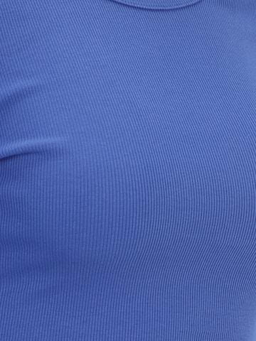 Only Petite T-shirt 'EASY' i blå