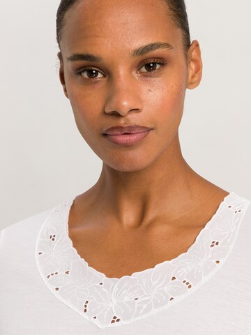 Chemise de nuit ' Klara ' Hanro en blanc