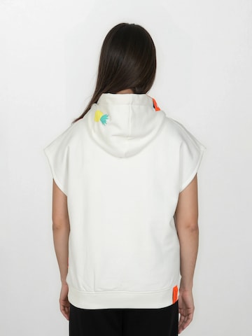 Sweat-shirt 'Afnein' salzhaut en blanc