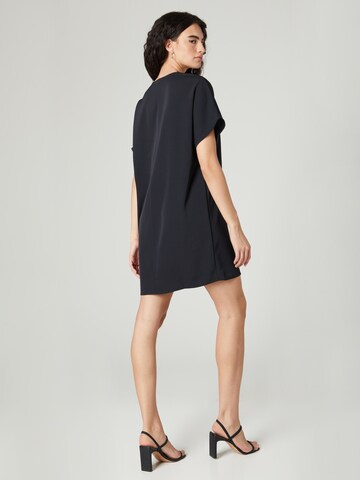 Guido Maria Kretschmer Women - Vestido 'Lexa' en negro