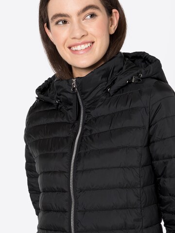 Cappotto di mezza stagione di s.Oliver in nero
