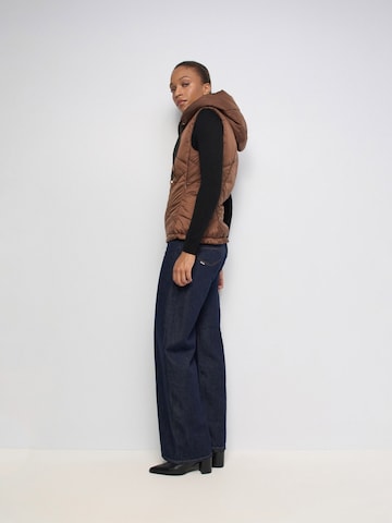 Salsa Jeans Bodywarmer in Bruin