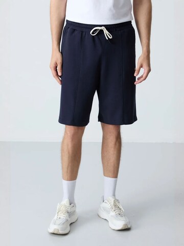 Tommy Life Regular Shorts in Blau