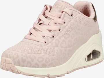 Baskets basses SKECHERS en rose : devant