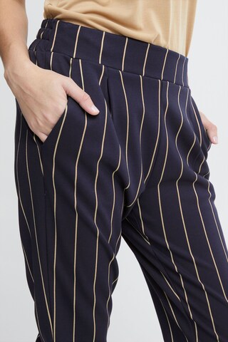 Coupe slim Pantalon à pince 'Ruti' ICHI en bleu