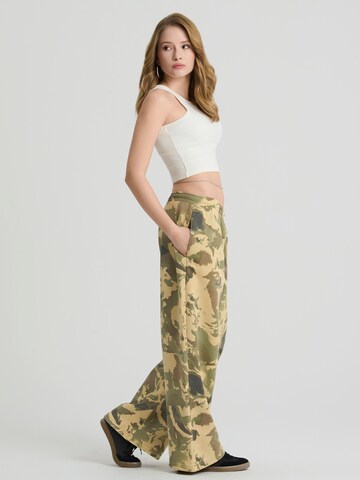 NoWear Loose fit Pants in Green
