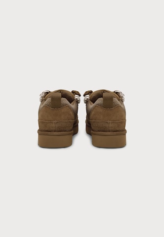 UGG - Zapatillas deportivas bajas 'Lo Lowmel' en marrón