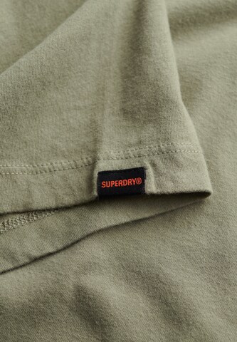 T-Shirt 'Essential' Superdry en vert