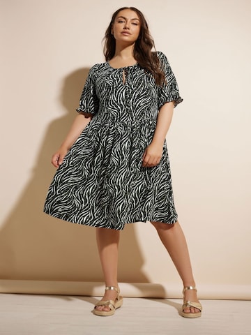 Stil Diva Dress in Black