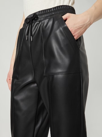 Effilé Pantalon Guido Maria Kretschmer Women en noir