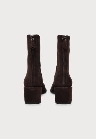 Botine 'ZURI' de la Kennel & Schmenger pe maro