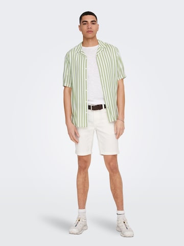 Only & Sons - Ajuste confortable Camisa 'Wayne' en verde