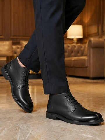 ALLTHEMEN Chukka Boots 'Zeit' in Black