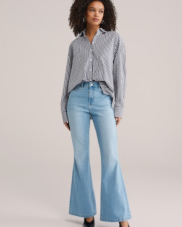 WE Fashion Flared Jeans in Blau