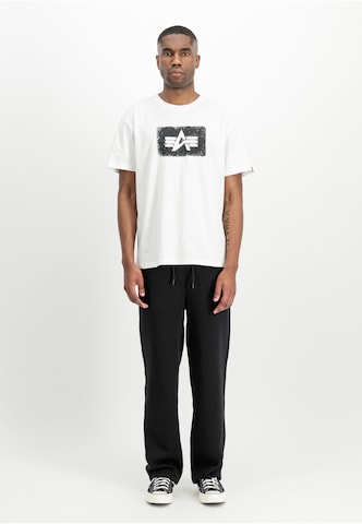 ALPHA INDUSTRIES Bluser & t-shirts i hvid