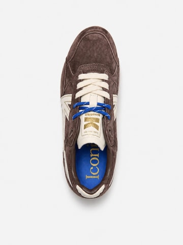 Baskets basses 'Seattle' Kaotiko en marron
