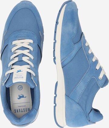 MUSTANG Sneakers laag in Blauw