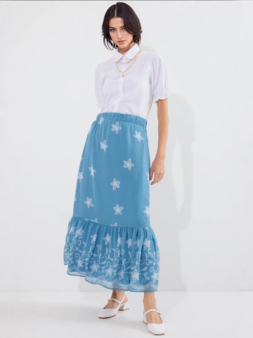 Bigdart Skirt in Blue: front