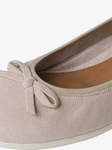 TAMARIS Ballerina värissä beige