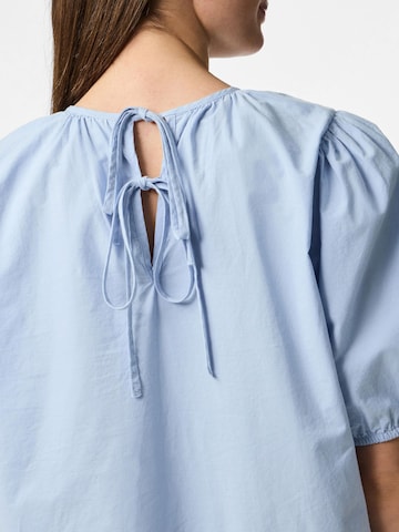 Robe 'PCSalmina' PIECES en bleu