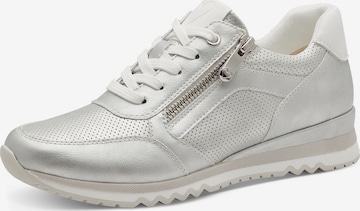 Baskets basses MARCO TOZZI en gris : devant