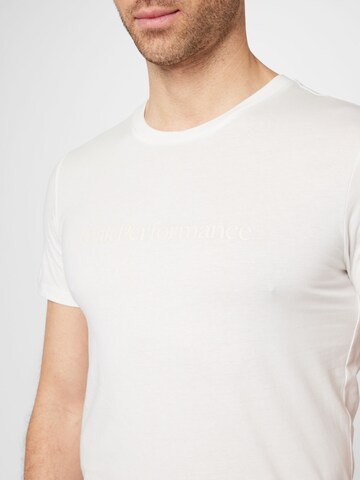 PEAK PERFORMANCE - Camiseta funcional 'Ground' en blanco