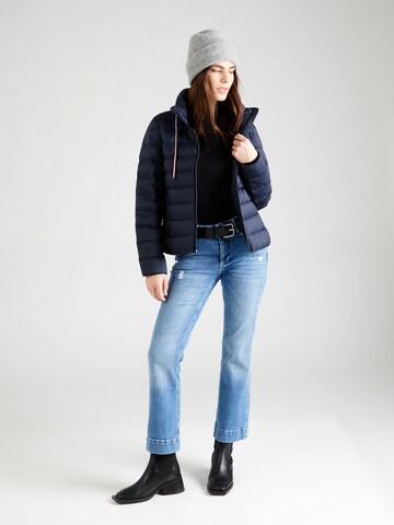 TOMMY HILFIGER Jacke in Blau