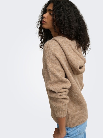 ONLY - Jersey 'NELLIE' en marrón