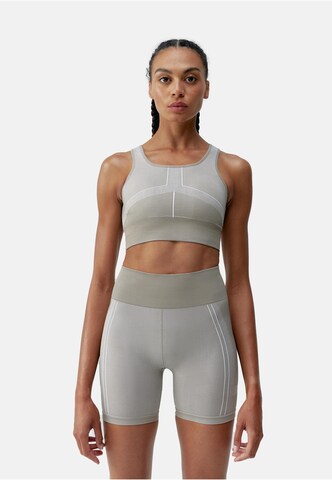 Born Спортивный топ 'Cara' в Бежевый: спереди