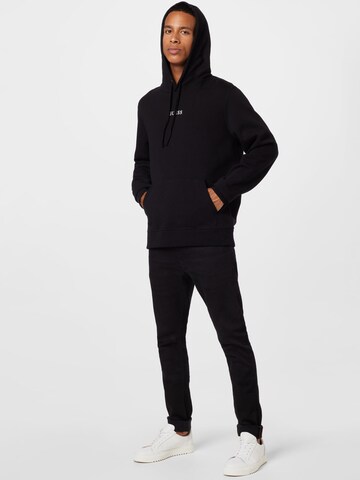 GUESS Sweatshirt in Black