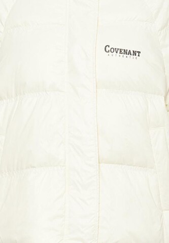 Veste d’hiver Koosh en blanc
