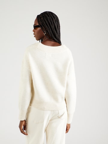 Pullover 'FINE' di PIECES in bianco