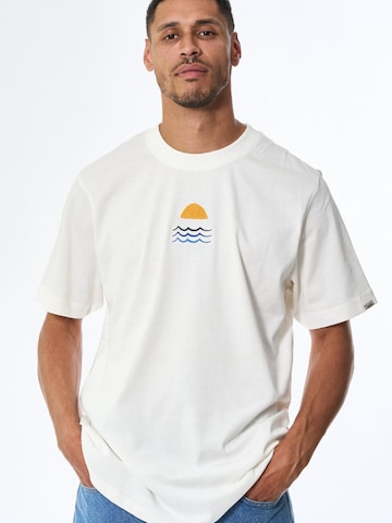 Legends Shirt 'Bruce Stingray' in Wit