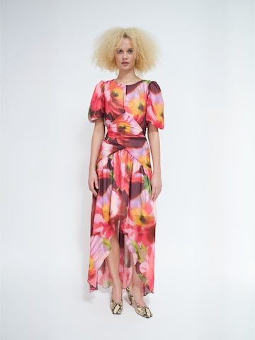 Crās Dress ' Elainecras ' in Red: front