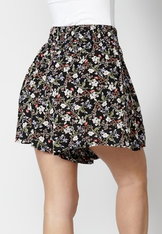 KOROSHI Loosefit Shorts in Schwarz
